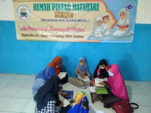 Rumah Pintar Matahari Bina Anak-Anak Kampung 1001 Malam Hafalan Quran