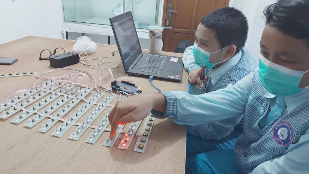 E-Jams SDMM Masuk Final National Young Inventors Award LIPI