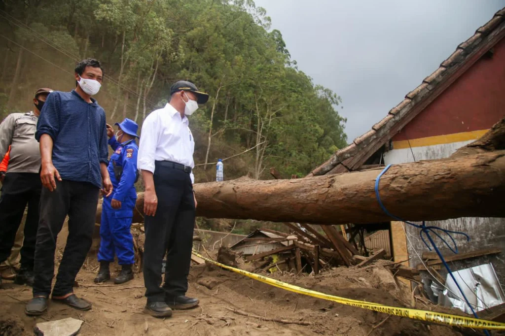 Tinjau Gempa Bali, Ini Instruksi Menko PMK