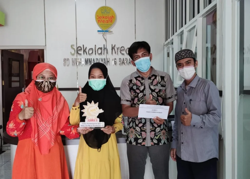 Guru dan Siswa Sekolah Kreatif Ini Juara Aksi Spotic