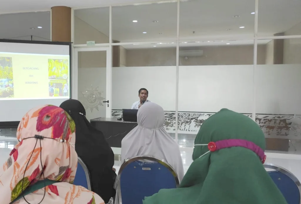 Lazismu Gresik Latih UMKM