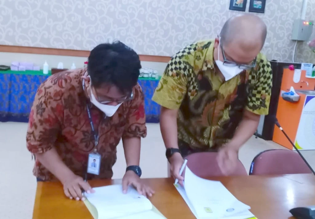 Smamio Kembangkan Sekolah Riset dengan FISIP Unair