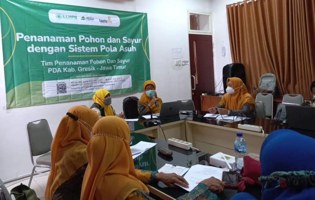 Aisyiyah Gresik Sosialisasi Penanaman Pohon dan Sayur Sistem Pola Asuh