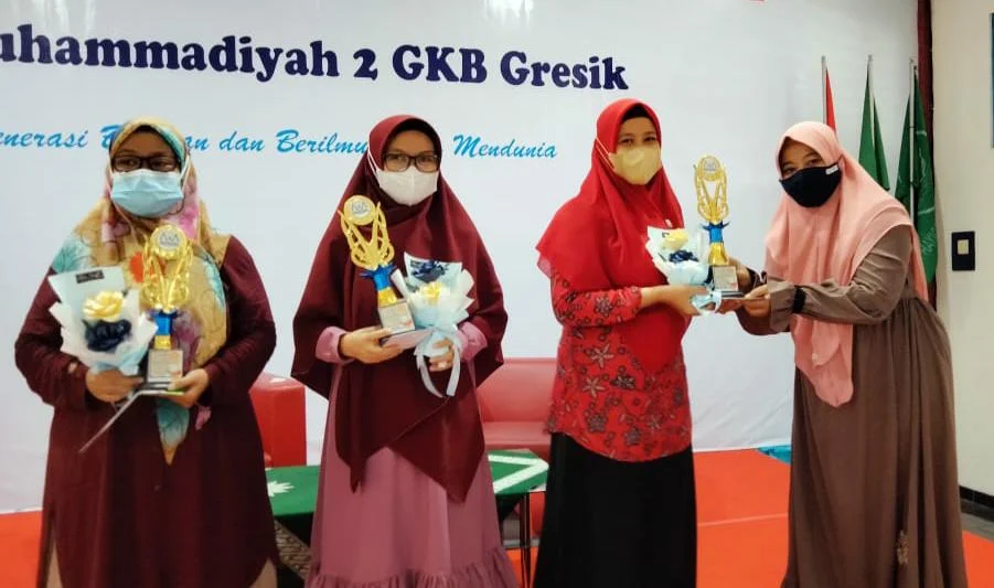 Kejutan Ikwam Berlian School untuk Guru sang Juara