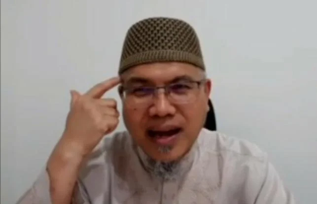 Cerdas Spiritual Menurut Ustadz Ahmad Susilo