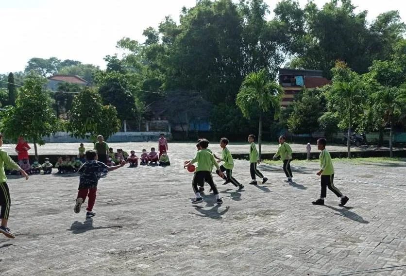 SD Muri Tandingkan Roket Opor dalam Pensil