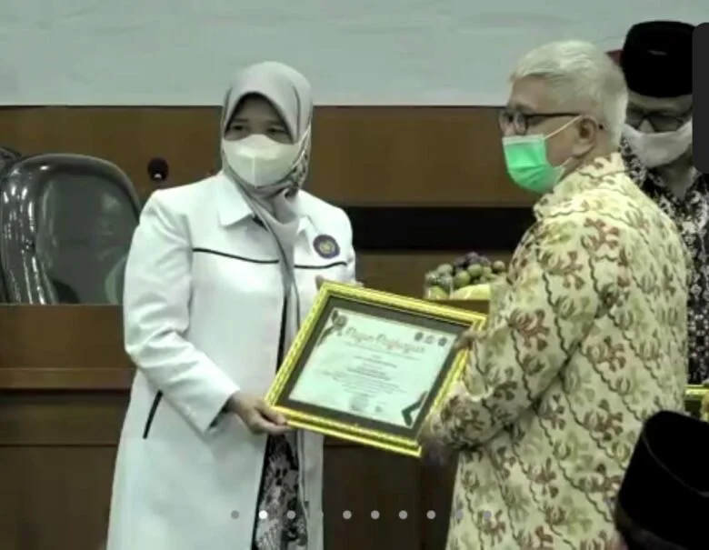 Pesmadina Unismuh Juara Umum Aslama Nasional Competition 2021