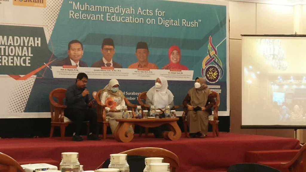 Pengalaman Tiga Kepala Sekolah Kembangkan Kurikulum dan Inovasi Pendidikan