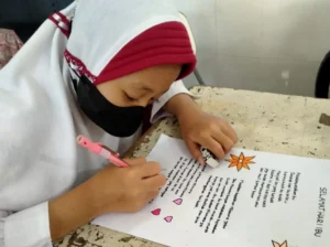 Bikin Mewek, Surat untuk Ibu Siswa SD Muwri