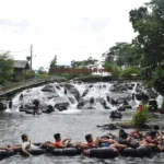 Serunya Melepas Kepenatan di Sumber Maron