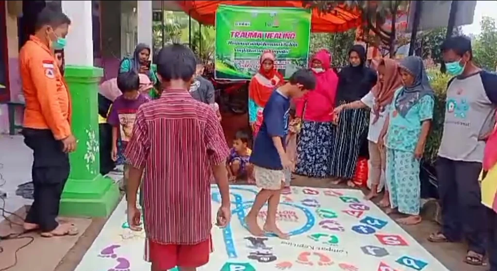 Begini IGABA Nganjuk Terapi Anak-Anak Pascalongsor Banaran