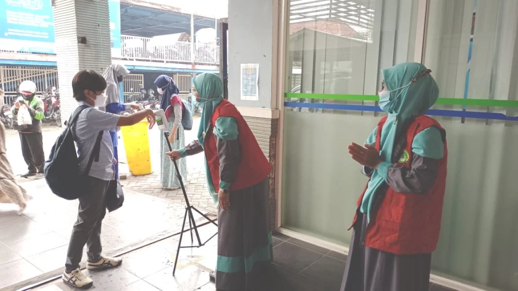 Begini Hari Pertama PTM di SD Musix Surabaya