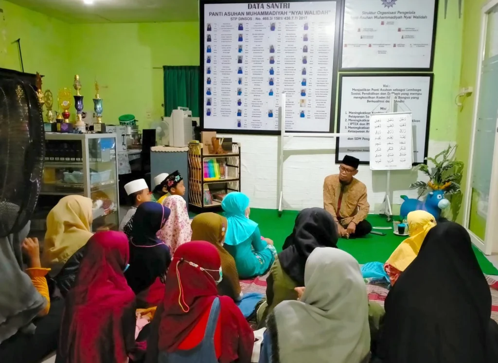 Panti Nyai Walidah Perkuat Pemahaman Ibadah Santri