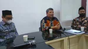 Tugas Takmir Masjid Melayani Umat, Jangan Minta Dilayani