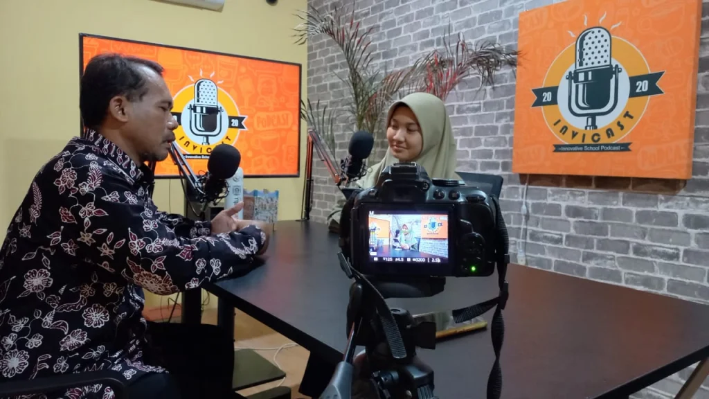 Serunya Podcast dengan Kepala SMAM 6 Paciran: Jumbreg pun Dibahas