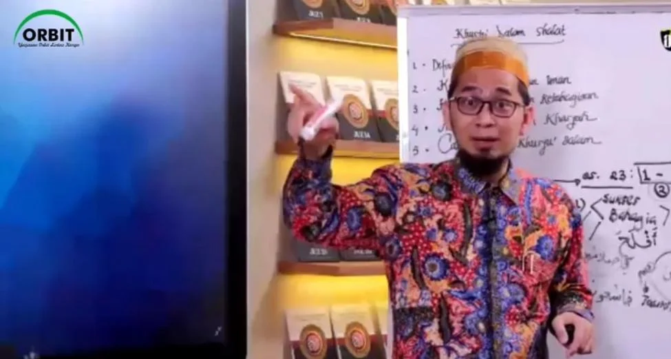 Adakah Presiden Sujud Setengah dari Keningnya?