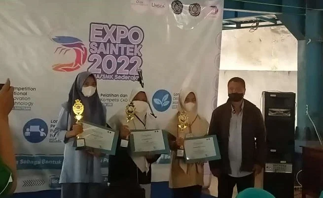 Kripos, Kripik Biji Durian Wonosalam Juara Expo Saintek 2022