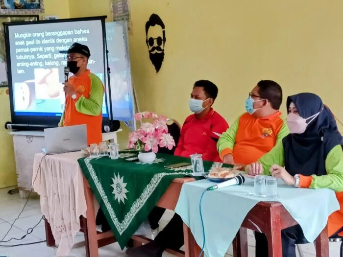 38 Ciri Remaja Gaul, Motivasi untuk Siswa SMP Mutiara dan Smamda Bawean
