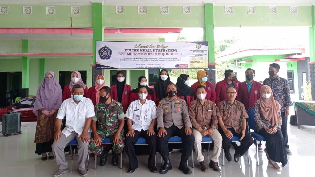 Mahasiswa STIT Muhammadiyah Bojonegoro KKN di Kecamatan Temayang