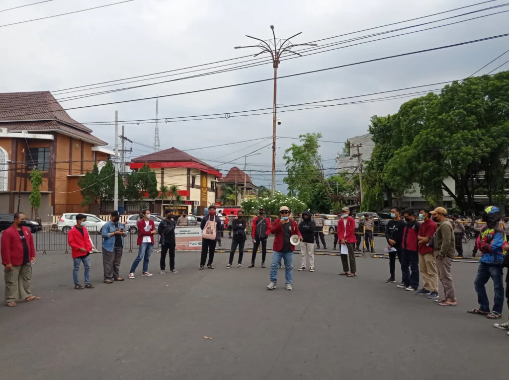 IMM dan KHM Jember Gelar Demo Solidaritas untuk Wadas