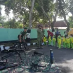 Om-Om Tentara Dibuat Sibuk, saat Siswa PAUD Aisyiyah Kunjungi Yonif Raider 515