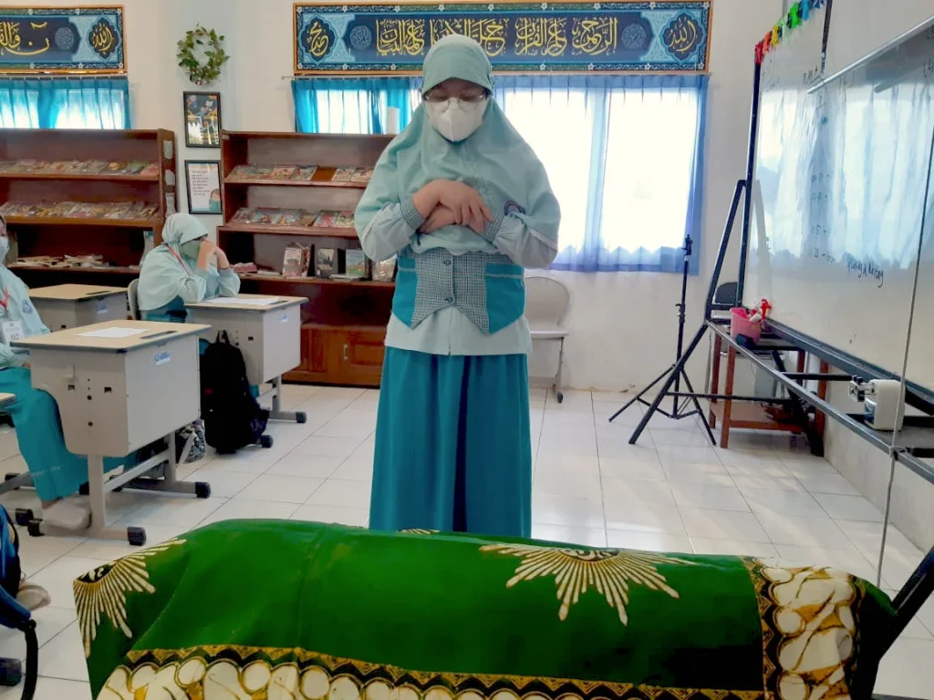 Ujian Praktik SDMM Hadirkan Tiga Keranda