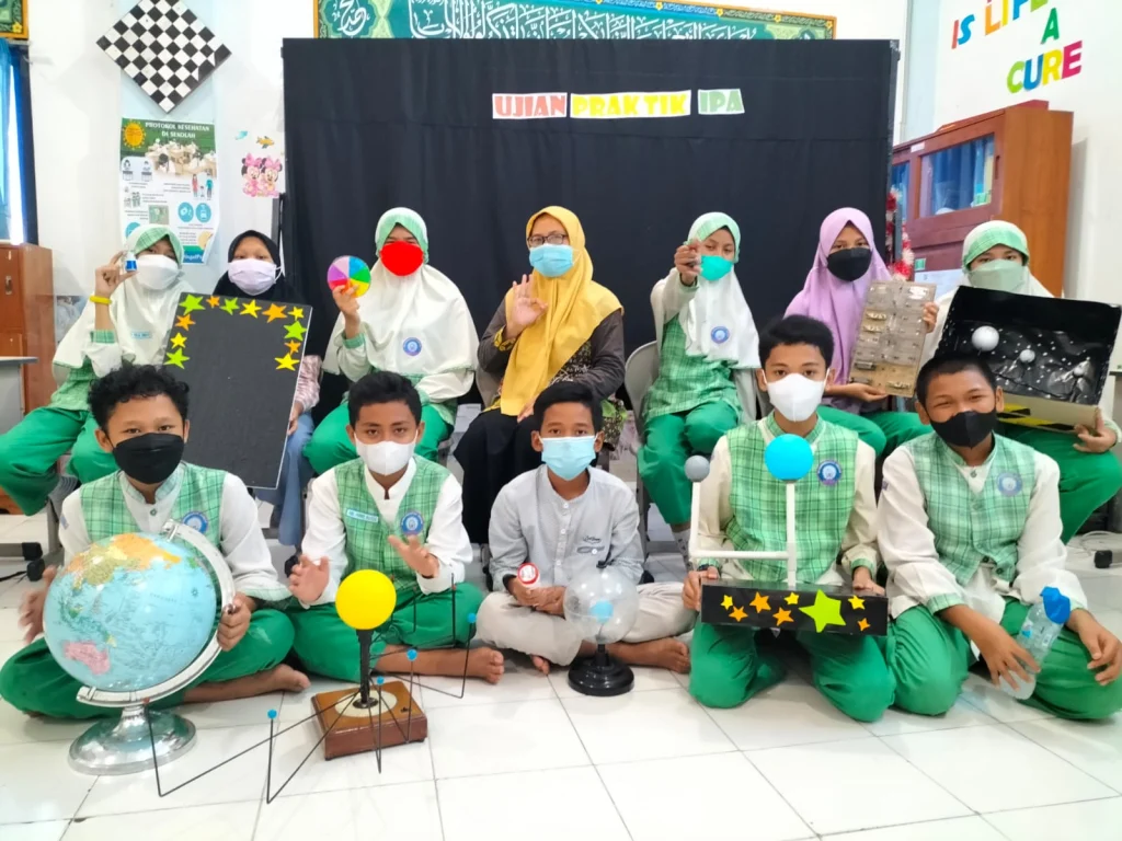 Guru SDMM Temukan Calon Astronom di Uprak IPA