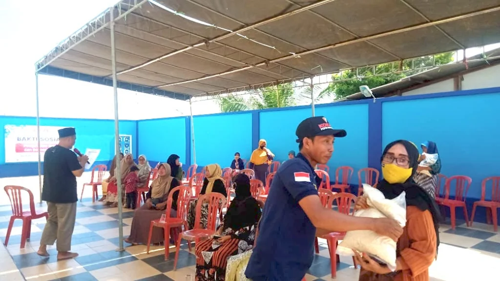 Jelang Ramadhan PCPM Brondong Gelar Baksos