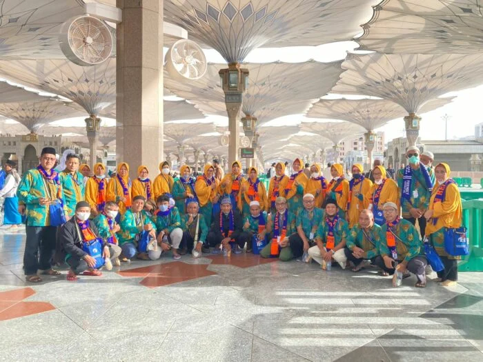 Formasi Tarawih di Masjid Nabawi sesuai Majelis Tarjih dan Tajdid Muhammadiyah