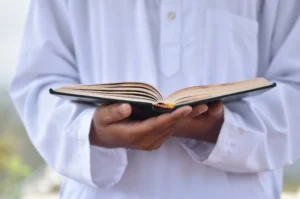 Targetkan Peningkatan Iman dan Amal, Khutbah Jumat Pilihan