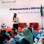 Kreatif! Poster Motivasi 3D hingga Doodle Grafiti Warnai Pawai Berlian