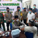 Vaksinasi Booster Polres Sidoarjo Disambut Antusias Warga Dusun Ini
