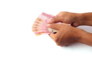 Zakat Mal Haruskah Dibayar di Bulan Ramadhan?