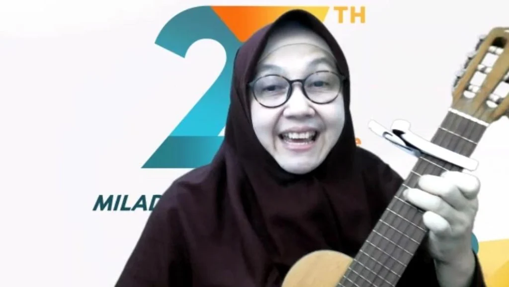 Dongeng Bunda Inge Meriahkan Milad Ke-27 SD Mugeb