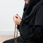 Empat Syarat Wanita Masuk Surga Lewat Pintu Mana Saja