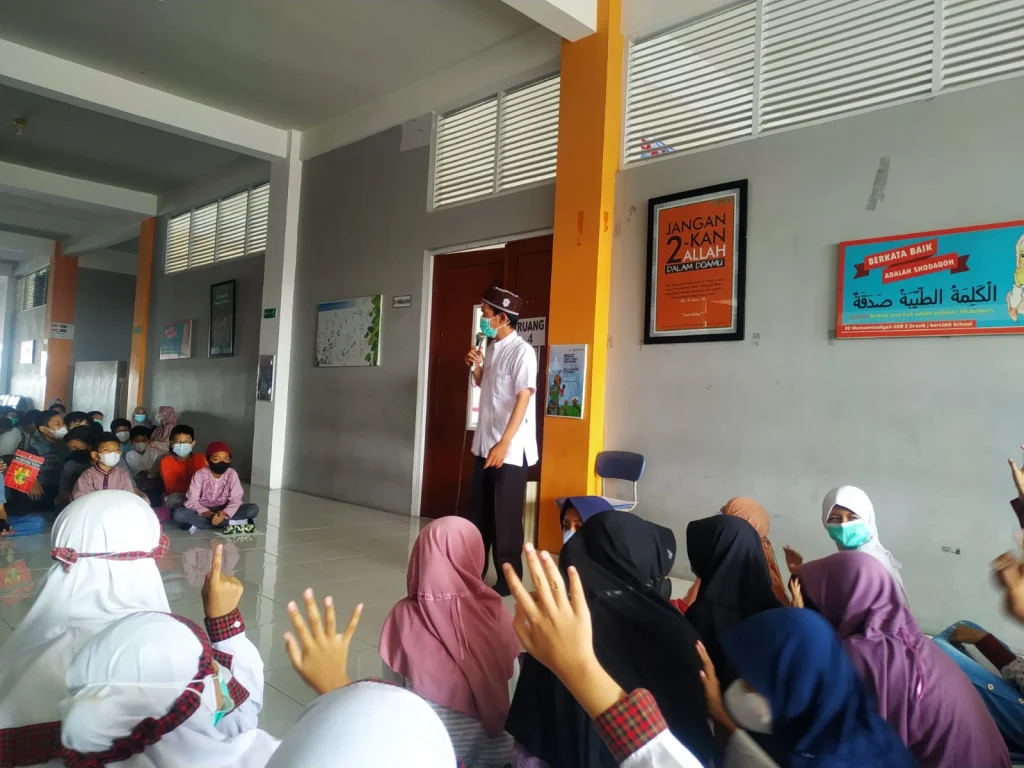 Virus Merah Jambu Bikin Darul Arqam Berlian Seru