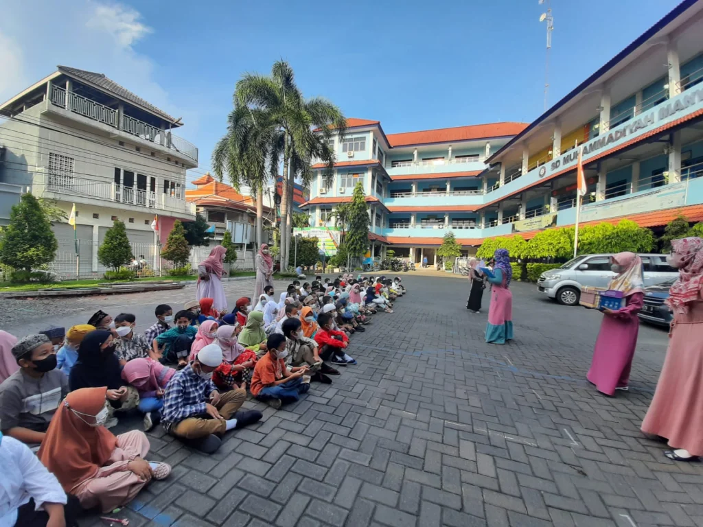 Mencari Harta Karun di SDMM