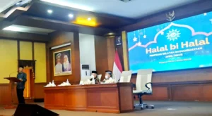 Muhammadiyah Tak Pernah Haramkan Ucapan Minal Aidin wal Faizin