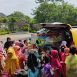 Hardiknas SD Mugeb: Mobil Pintar dan Elang Sombong