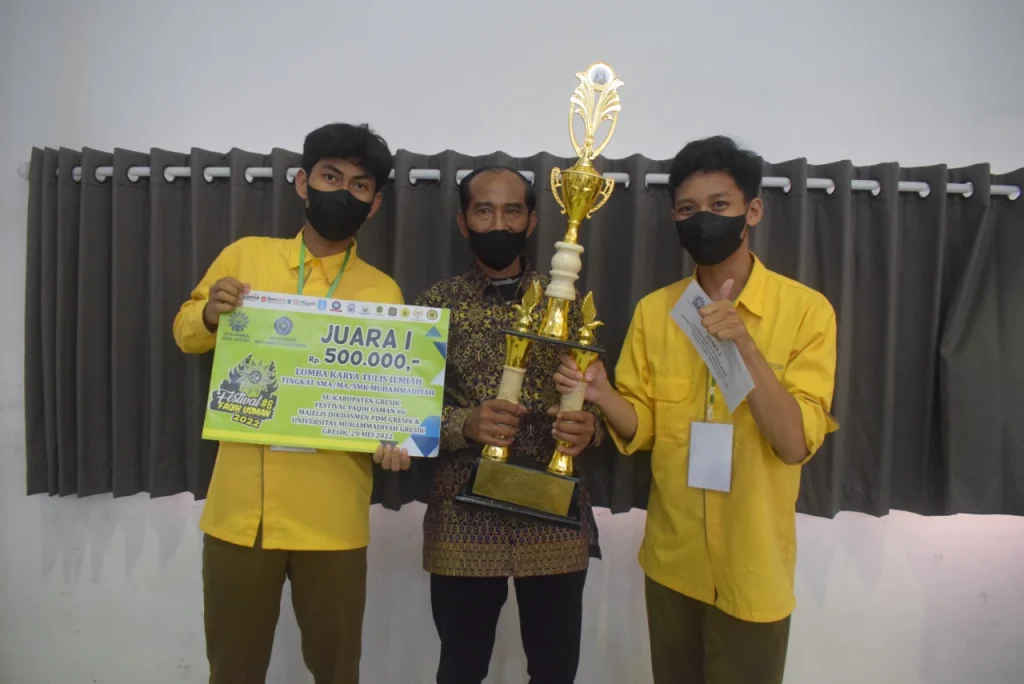 Raih Dua Juara KTI di FFU 2022, Bukti Budaya Riset Smamsatu Berjalan Baik