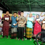 Zainudin Maliki Meresmikan Pertokoan BUMDes dan Swalayan Basmalah Sekaran