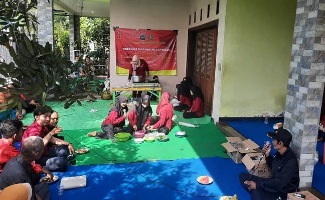 Kader IMM Umsida Demo Masak Nugget Kangkung, Begini Sambutannya