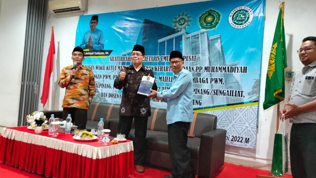 Sekjen MUI: Umat Islam Harus Bersatu, Jangan Mudah Diadu Domba