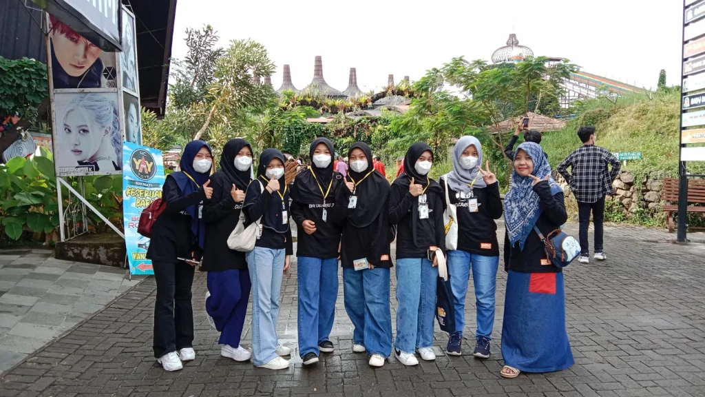 Pengalaman Asyik Siswa Spemdalas di Wisata Dusun Semilir