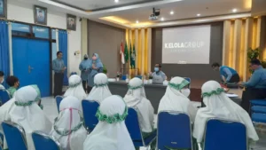 Undang Guru Tamu dari PT KML, Siswa SDMM Belajar Pengelolaan Ikan