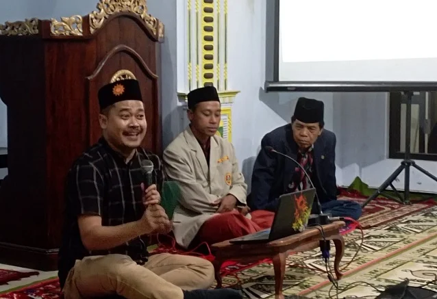 Kiat Jadi Pengusaha Sukses, Tata Niat Bantu Orang Lain