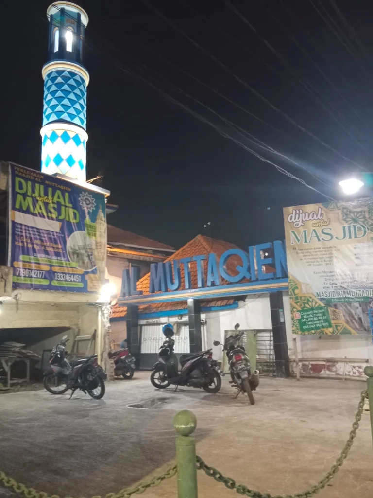 Perjuangan Ustadz Yusuf, Mengubah Masjid Lorong Menjadi Masjid Tepi Jalan