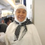 Cara Jamaah Usir Kepenatan dalam 10 Jam Penerbangan Surabaya-Jeddah