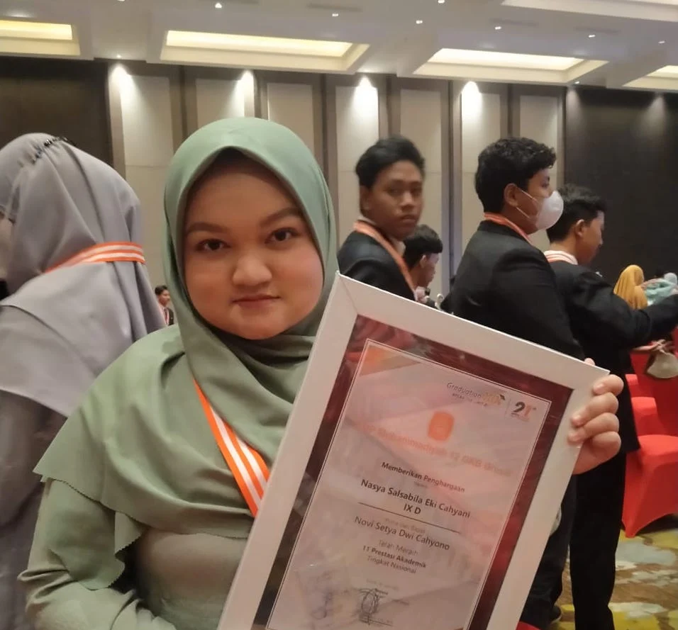 Inilah Daftar Lulusan Berpretasi Spemdalas yang Diganjar Penghargaan