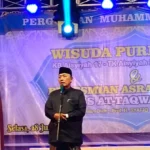 Di Gosari, Ustadz In’am Jelaskan Empat Kandungan Surat Ali Imran Ayat 200